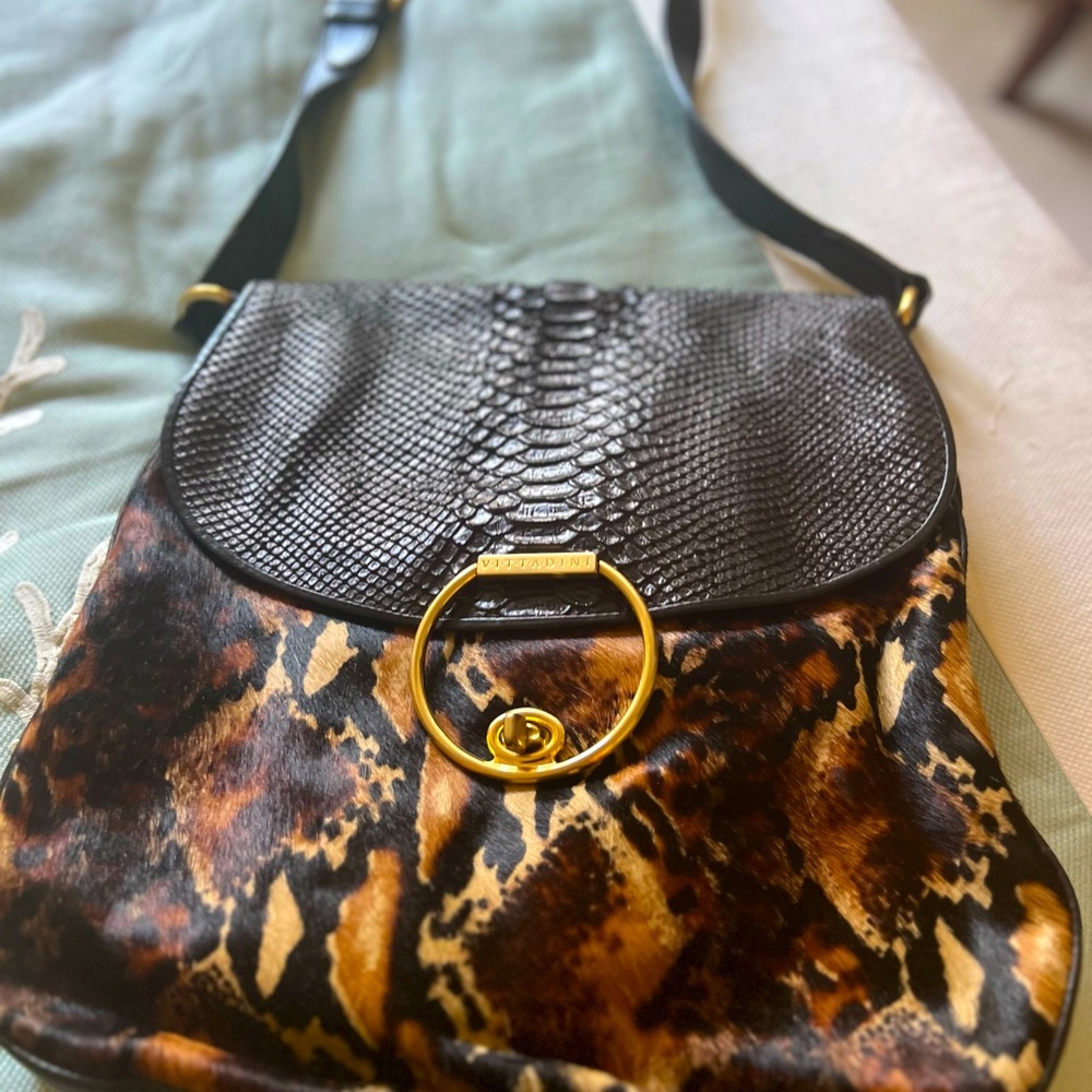 Adrienne Vittadini couture shoulder bag